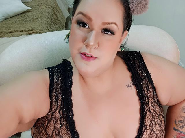 GiannaMorrys - ライブポルノ&amp;セックスカム - 22722693