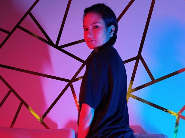 ShainyJones - Sexe cam en vivo - 22728341