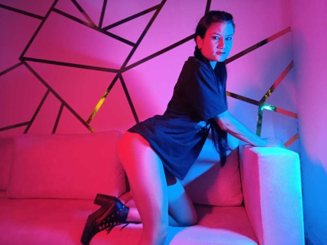 ShainyJones - Live porn &amp; sex cam - 22728349