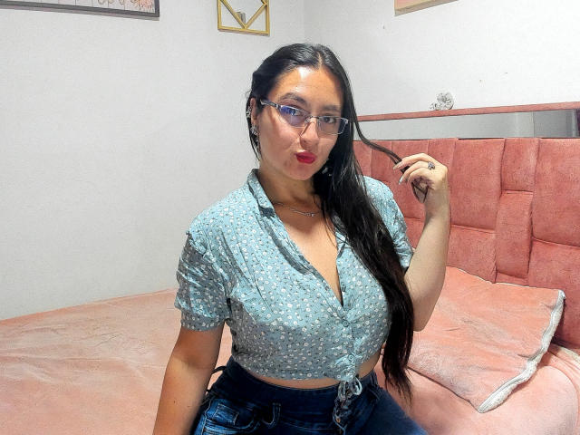 VenusSweetPalmer - Porno na żywo i seks kamera - 22729073