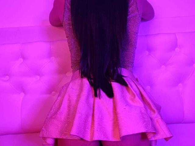 YaralyMinjo - сексуальная веб-камера в реальном времени - 22735637