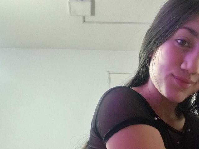 SexyConye - сексуальная веб-камера в реальном времени - 22736409