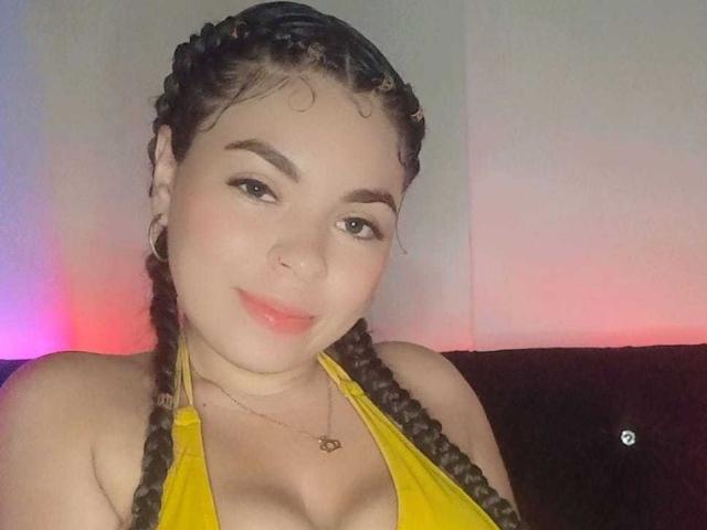 AniHotty - Live sex cam - 22738097