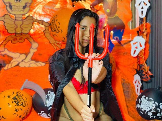 DorotheaThelmaX - Live porn &amp; sex cam - 22738241