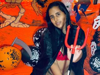 DorotheaThelmaX - сексуальная веб-камера в реальном времени - 22738253