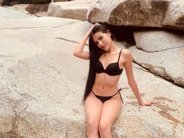 CherylEvans - Live porn &amp; sex cam - 22740813