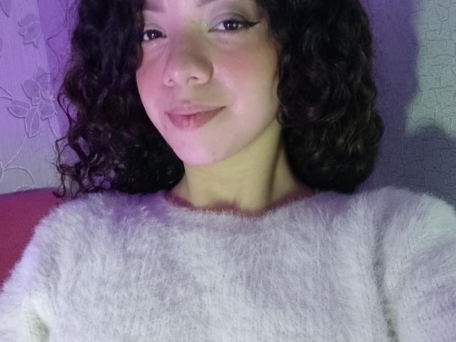 EmmaCowperr - Live porn &amp; sex cam - 22742461
