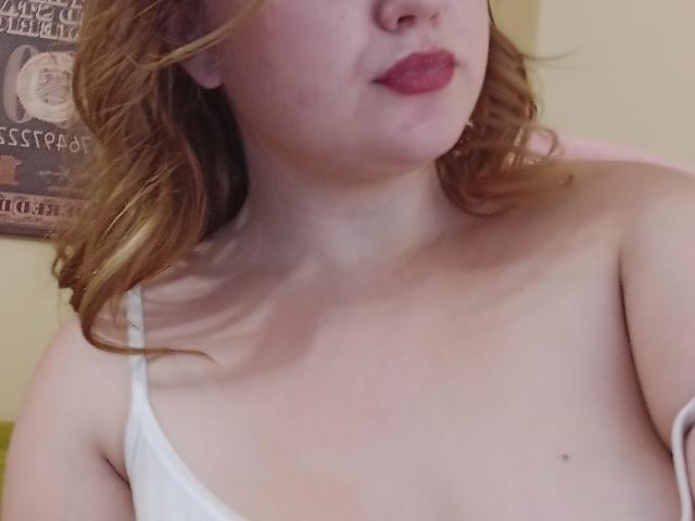 DiLaria - 라이브 포르노 &amp; 섹스 캠 - 22742541