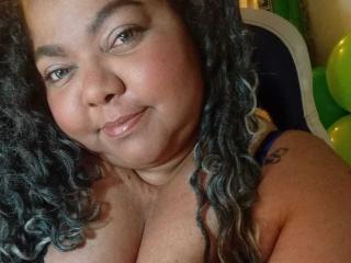 BrunetteBlue - Live porn &amp; sex cam - 22744105