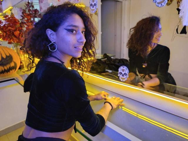 IsabellaBressell - Live porn &amp; sex cam - 22745133