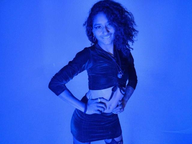 IsabellaBressell - Camera khiêu dâm &amp; quyến rũ trực tiếp - 22745173