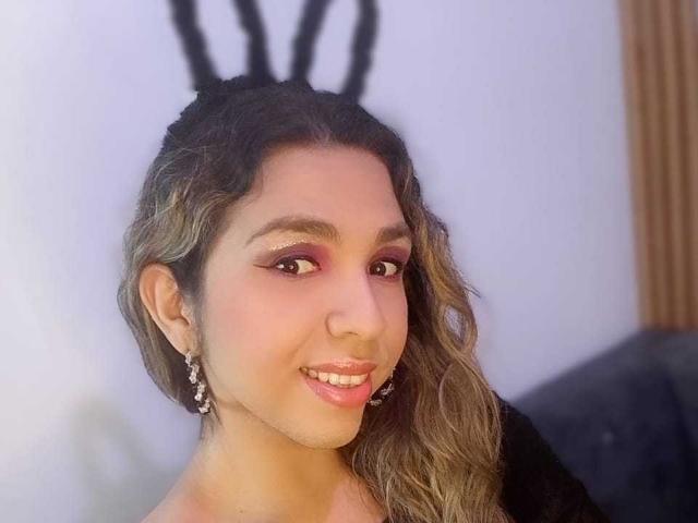 DestinySpencer69 - Live porn &amp; sex cam - 22749785