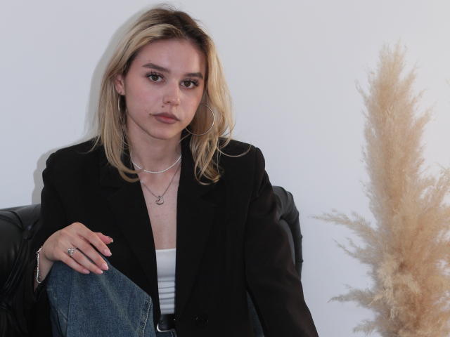 EmilyChristie - Sexe cam en vivo - 22753133