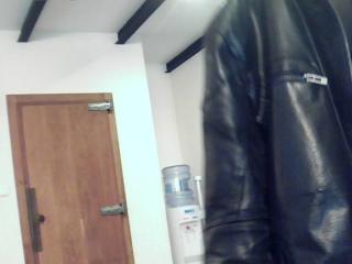 Test2 - Show live sex avec un Couple blanc sur le site Xlovecam 