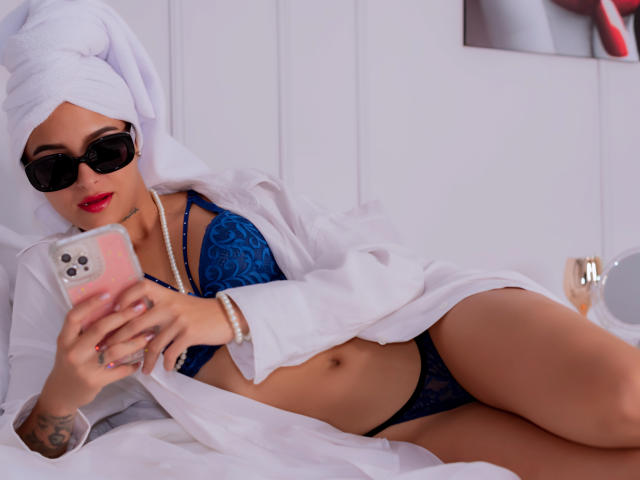 AlexiaBennet - Camera khiêu dâm &amp; quyến rũ trực tiếp - 22757965