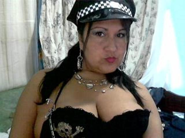 WetPussyLatina - Sexe cam en vivo - 2276096