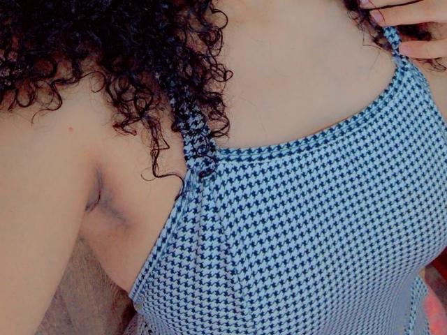 JackelineRoset - Live sex cam - 22763637