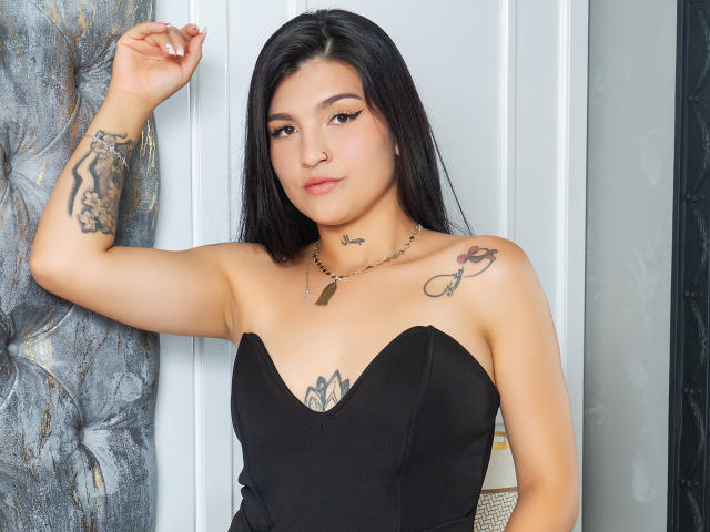 AndreaSimmons - Sexe cam en vivo - 22770733