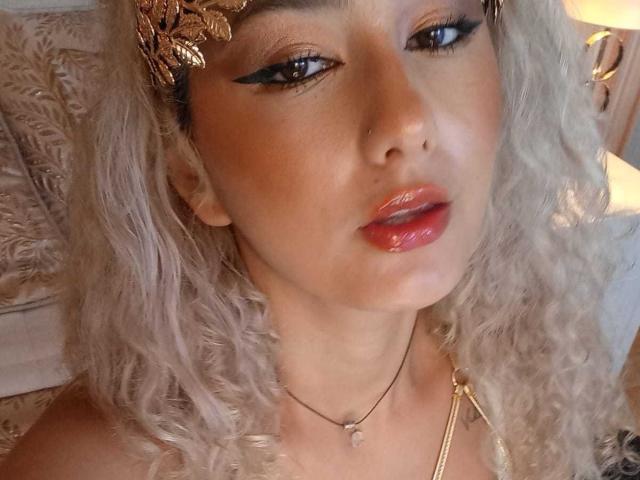 FloraSaenz - Live porn &amp; sex cam - 22775165