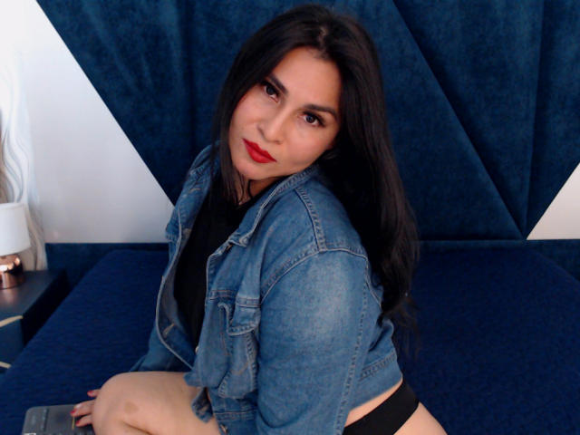 RachelTheran - Live porn &amp; sex cam - 22775957