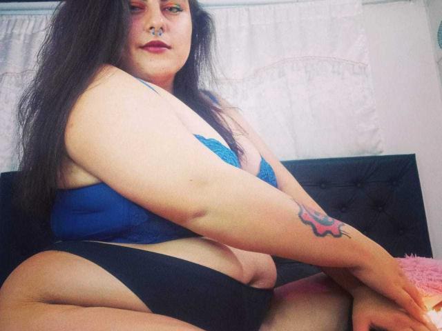 LilithTayler - Live sex cam - 22777377