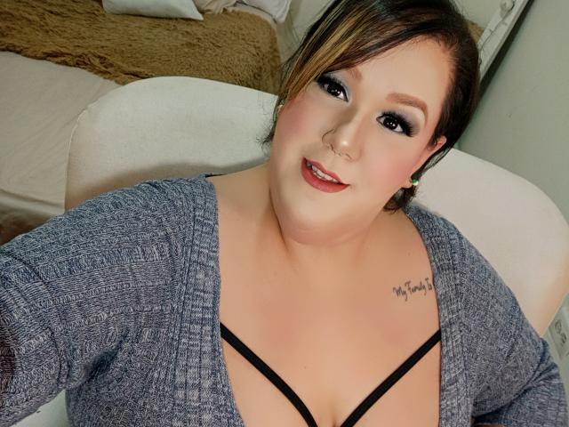 GiannaMorrys - Live sexe cam - 22781421