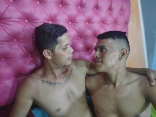 IlianAndEmmanuel - Live porn &amp; sex cam - 22783093