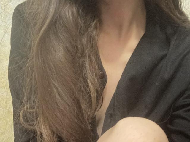 MoonLiza - Live sex cam - 22783881