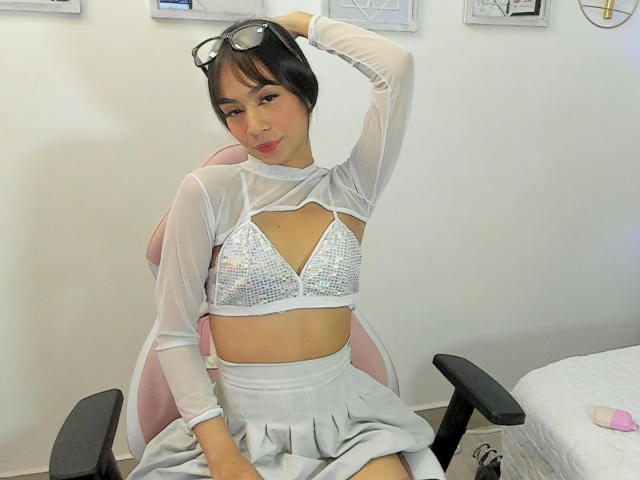 ValeMillian - Live porn &amp; sex cam - 22784541