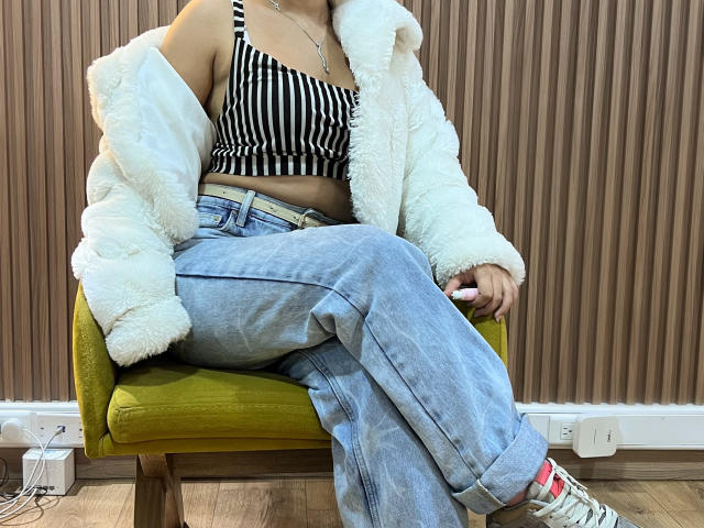 LaraAhB - Live porn &amp; sex cam - 22786613