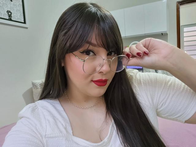 LuccaWhite-hot - Live porn &amp; sex cam - 22787913