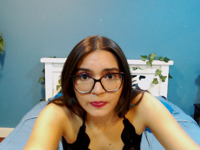 YennyToamson - Live sex cam - 22789181