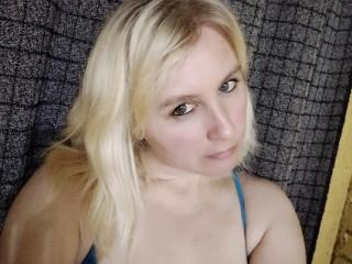 ZaikaGina - Live sex cam - 22789633