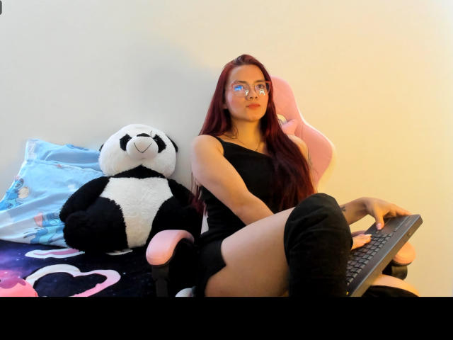 EimmyHoskX - Live porn &amp; sex cam - 22792805