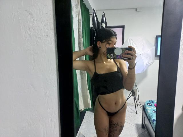 WendyBeckettX - Live sex cam - 22794993