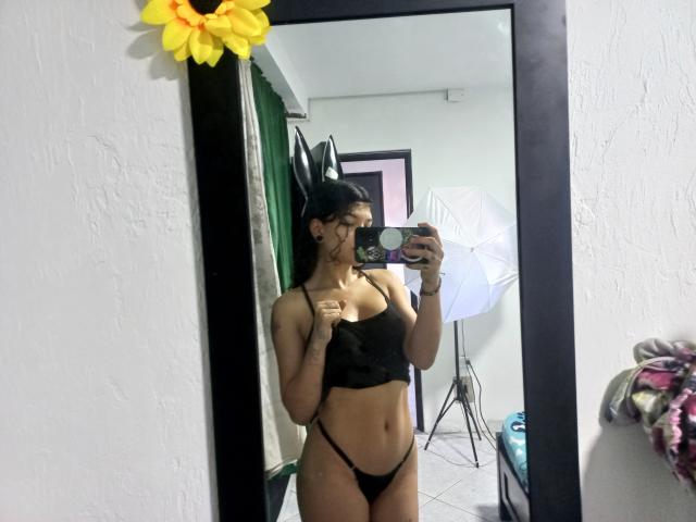 WendyBeckettX - Live porn &amp; sex cam - 22794997