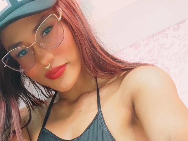 MelisaSavino - Live porn &amp; sex cam - 22795869