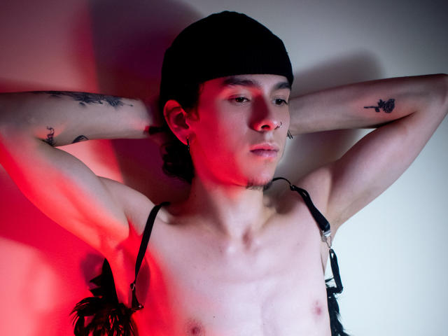 StripDemons - сексуальная веб-камера в реальном времени - 22798477