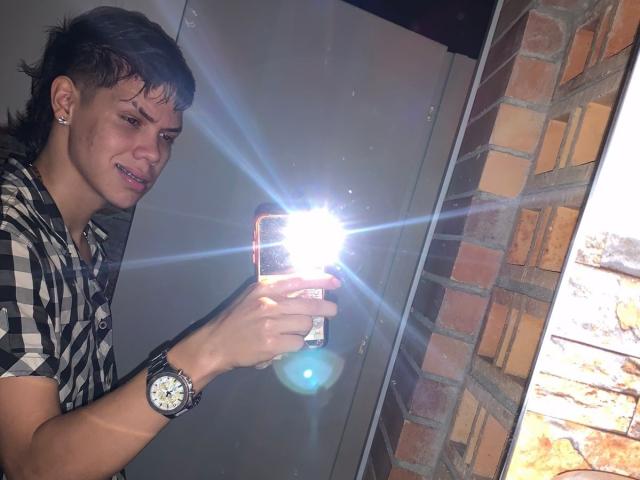 DynamoMills - сексуальная веб-камера в реальном времени - 22799477