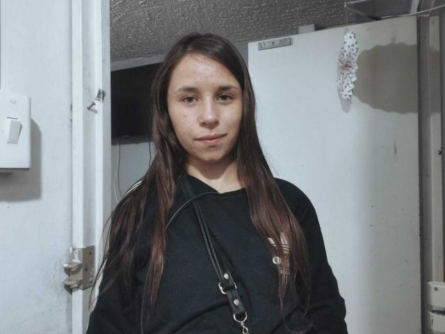 RubyEmerald - Live porn &amp; sex cam - 22800593