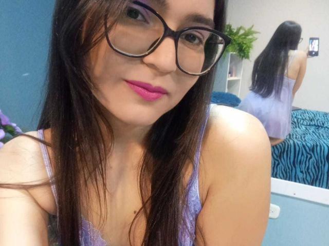 YennyToamson - Live porn &amp; sex cam - 22802117