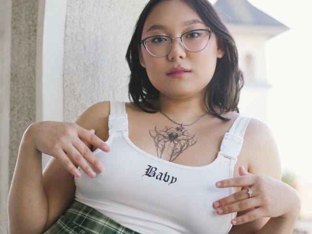 YukiLewd - Live porn &amp; sex cam - 22806293