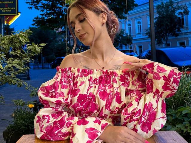 Izida - Live porn &amp; sex cam - 22807073