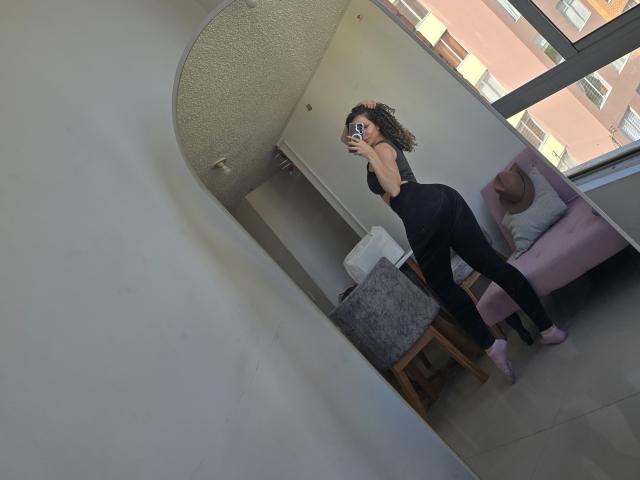 KendallPiierce69 - Live porn &amp; sex cam - 22807293