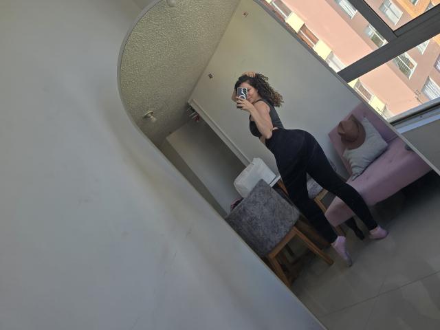 KendallPiierce69 - Live porn &amp; sex cam - 22807309