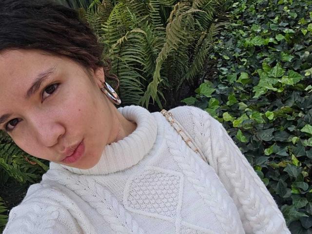 KendallPiierce69 - Live sex cam - 22807393