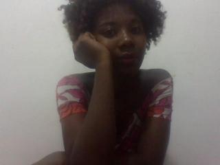 Luissa69 - сексуальная веб-камера в реальном времени - 22808461