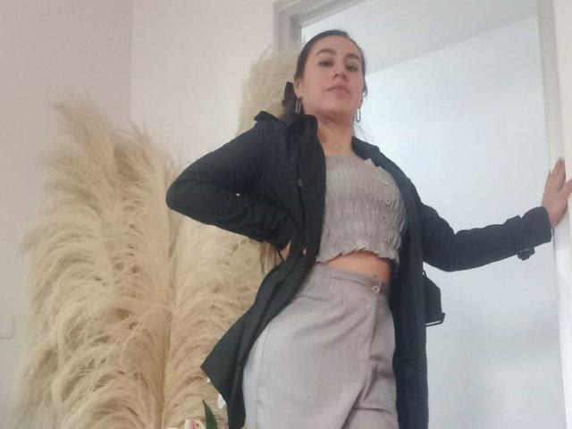 AliceDussan - Live porn &amp; sex cam - 22809361