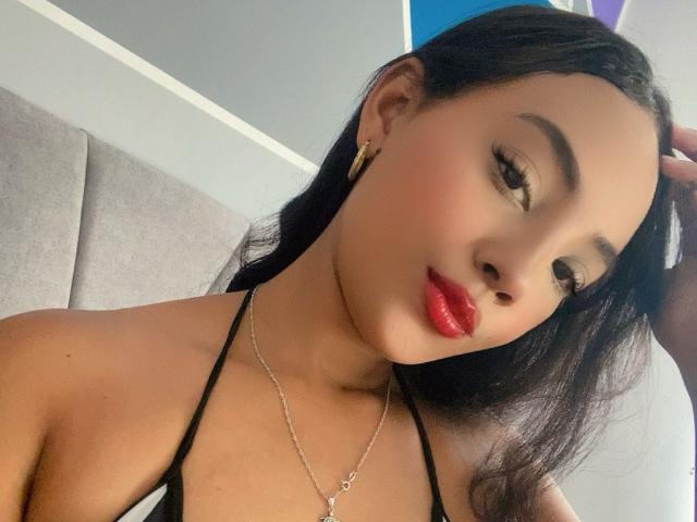 MissCharlotts - פורנו בשידור חי ומצלמת סקס - 22810713