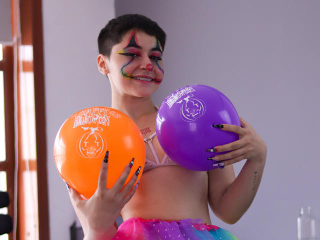 MissTat - Live porno og sexkamera - 22812673